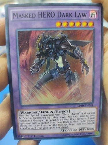 Yugioh Cartas Masked Hero Dark Law Super Raro 