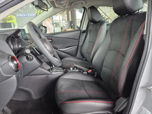 Mazda 2 Sdn At Grand Touring Lx /170/jr