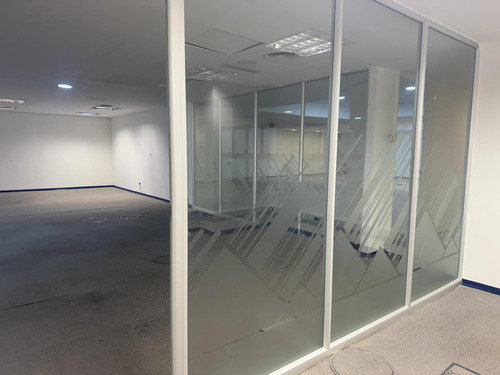 Oficina En Alquiler En San Martin Al 500
