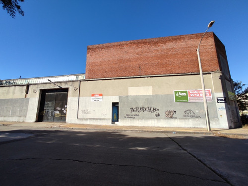 Oportunidad Única Deposito En El Corazón De Montevideo
