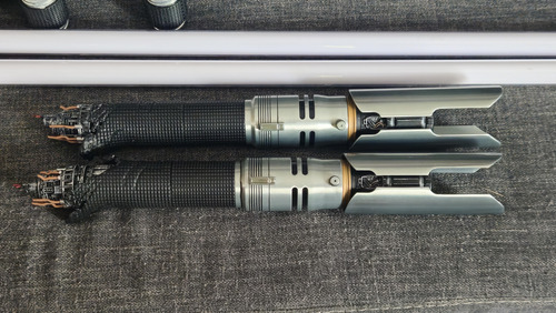 Sable Luz Lightsaber Cal Kestis Galaxies Edge (Usado)