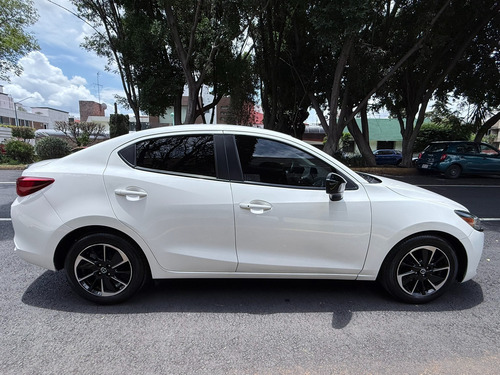 Mazda Mazda 2 1.5 I Grand Touring Sedan At