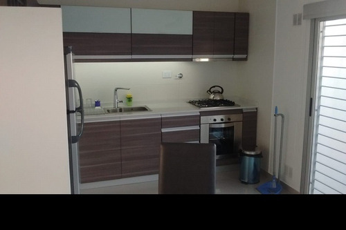 Duplex En Venta En Villa Sarmiento