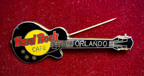 Pin Hard Rocj Cafe Orlando Guitarra Retro