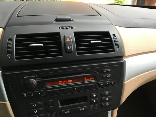 BMW X3 E83 2.5si