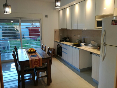 Dueño Vende Duplex 3 Plantas Olivos A 4 Cuadras De Maipú
