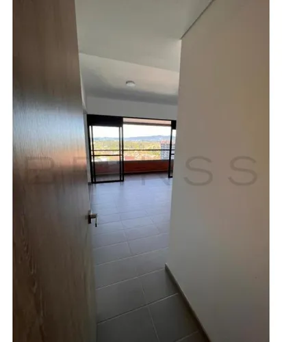 Apartamento En Venta En Rionegro. Cod V501024