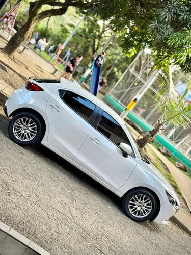 Mazda 2 1.5 Grand Touring Lx