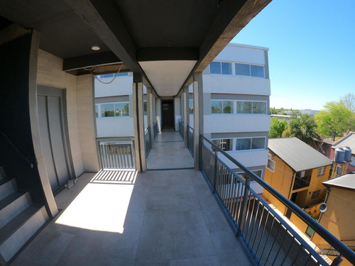 Imagen 13 de 17 de Departamento En Venta, Felipe Boero 510 (3° Piso, N°3), Belén De Escobar