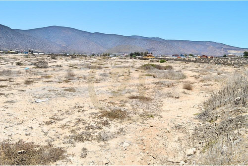 Se Vende Terreno De 64.000 M2 En Coquimbo.