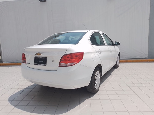 Chevrolet Aveo 1.5 Ls Mt
