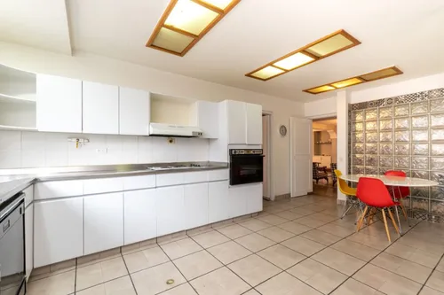 Apartamento En Venta En Laureles. Cod V15054