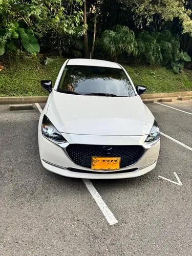 Mazda 2 1.5 Gran touring carbon edition