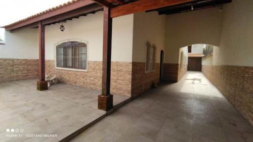 Imagem 1 de 13 de Casa Na Praia Com 03 Quartos, Aceita Financiamento Bancário!