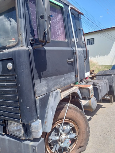 Caminhão Scania 112 Toco 4x2