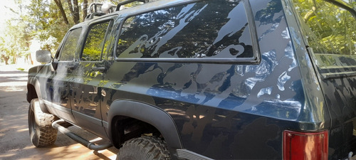 Chevrolet Suburban 6.5 V8 4x4
