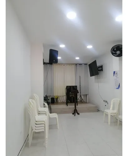 Edificio De 8 Apartaestudio Y Local En Venta En Itagui Villa Paula