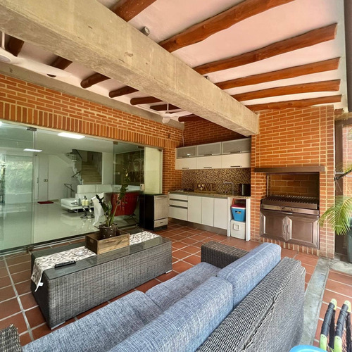 Imagen 25 de 27 de Venta De Casa En La Unión 3h+s/ 4b/ 3p