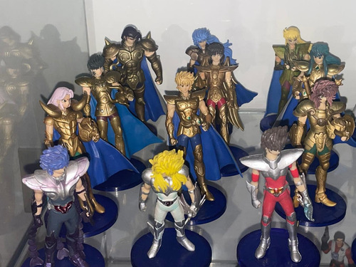 Lote Figuras Saint Seiya Agaruma Bootleg X17 (Usado)