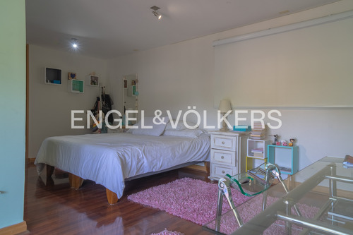 Estupenda Casa En Pinares