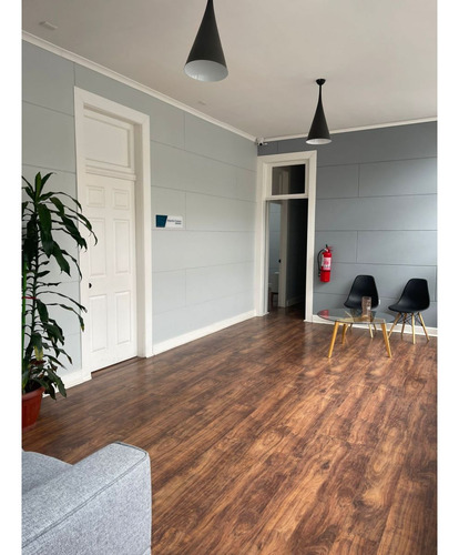 Excelentes Oficinas En Pleno Centro De Punta Arenas (dimensi