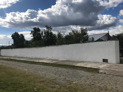 Terreno Con Casa, Ubicada En La Urbanización Bello Horizonte Etapa I