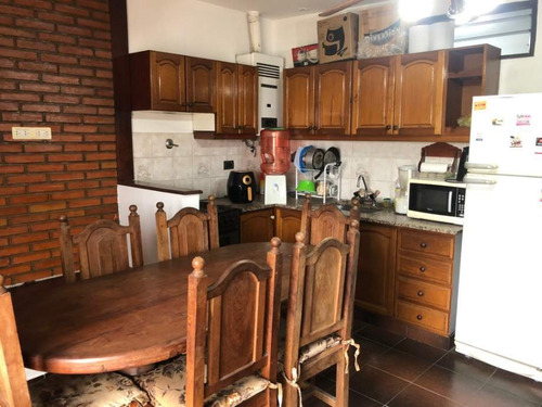 Imagen 2 de 10 de Departamento En Venta En Bernal Oeste