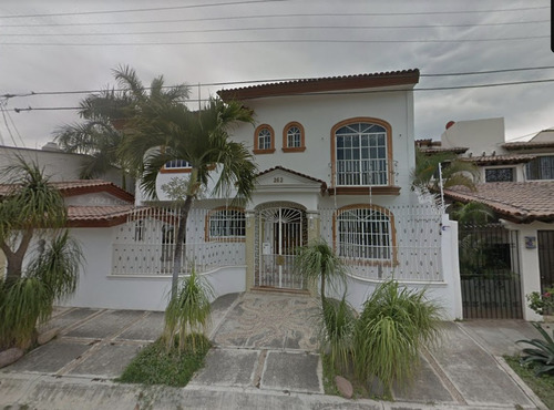 ¡ Hermosa Y Gran Casa En Venta, Excelente Oportunidad De Hacer Crecer Tu Patrimonio ! - Calle Havre 262, Díaz Ordaz, 48310 Puerto Vallarta, Jal.