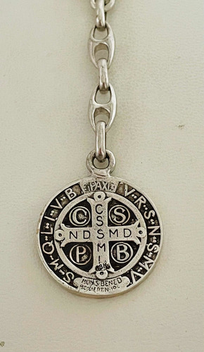 Llavero Cadena San Benito De Plata. Sg- Joyería.