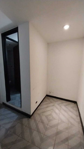 Local En Venta En Villa Ortúzar, Capital Federal, Buenos Aires