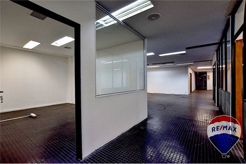 Local/ Oficina En Alquiler Centro 500 Mts