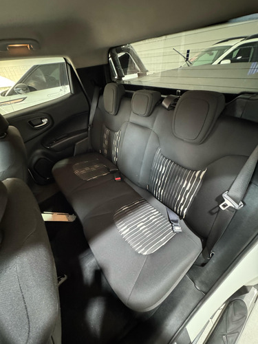 Fiat Toro 1.8 Endurance 16v Flex 4x2 Aut. 4p