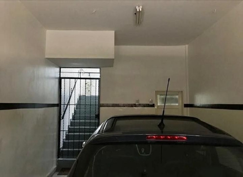 Imagen 9 de 12 de Ph 3 Ambientes Con Patio, Balcón Y Cochera. Escucha Oferta!