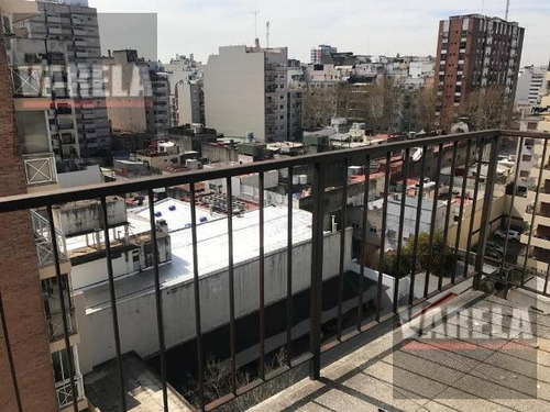 Retasado!! Hipólito Yrigoyen 3700 P. 9° Almagro 2 Amb. C/2 Balcones Al Cfte. Bajas Expensas Luminoso!!
