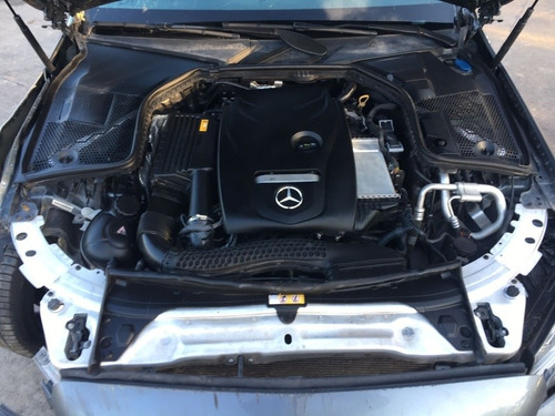 Imagen 6 de 14 de Mercedes-benz C250 Amg Line