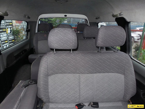 Imagen 12 de 15 de Hyundai Starex