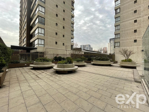 Departamento En Venta De 3 Dorm. 2 Baños ,1 Bodega En Ñuñoa