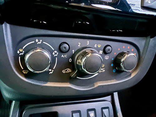 Renault Duster 2.0 DYNAMIQUE 4X2 16V FLEX 4P AUTOMÁTICO