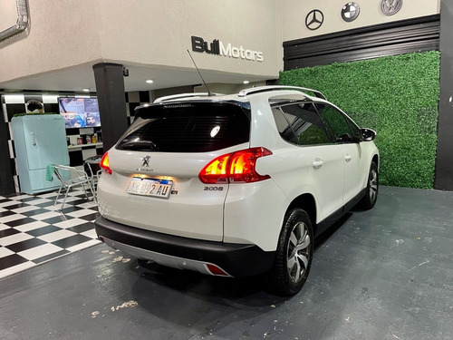 Peugeot 2008 Feline 1.6