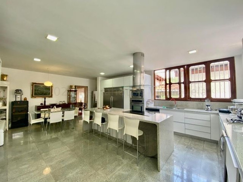Imagen 5 de 16 de Casa En Venta En Prados Del Este