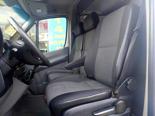 Imagem 8 de 17 de Mercedes-benz Sprinter 311 Furgao 2015