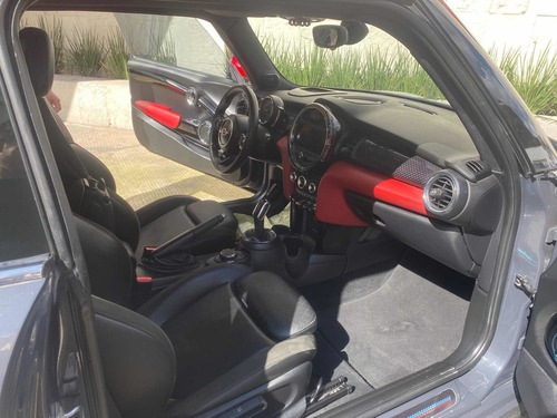 Imagen 11 de 12 de Mini John Cooper Works 2019 2.0 Hot Chilli At