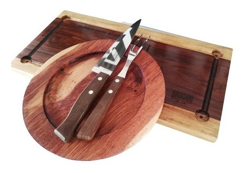 Tabla Para Cortar Asados, Plato Y Par De Cubiertos Color Marrón Geométrico