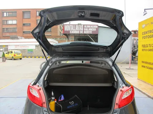 Mazda 2 1500cc At Aa