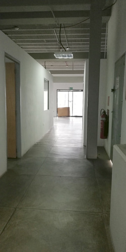 Imagen 6 de 27 de Locales En Venta Puerto Ordaz, Invierte En Un Edificio/ Centro Empresarial Kukenan, Sector Unare