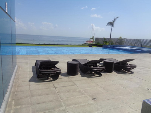 Imagen 10 de 13 de Venta De Apartamento En Ph Grand Tower Punta Pacífica 21-463