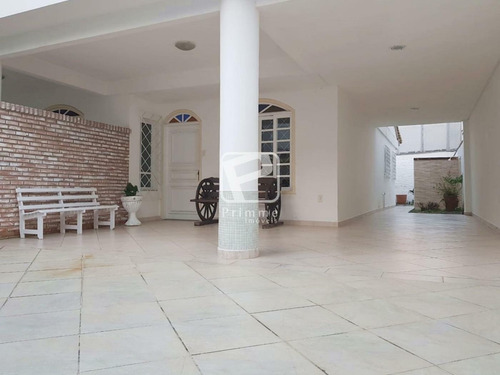 Imagem 3 de 15 de Casa 6 Dormitórios A Venda Em Balneário Camboriú - 5943