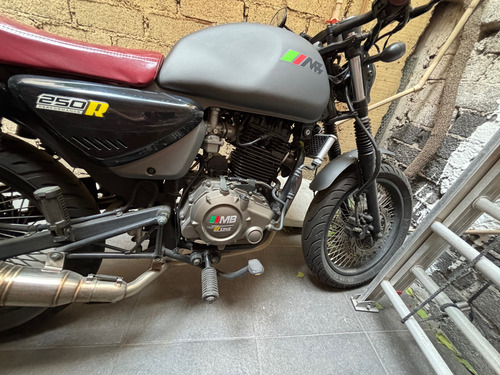 Moto Mb Super 7 (modelo 2023) Pintura Modificada