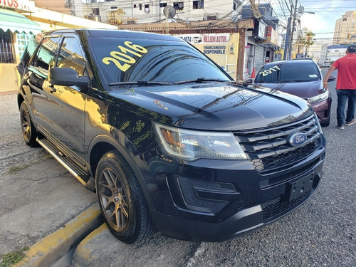 Imagen 3 de 9 de Ford Explorer 2016 Negro