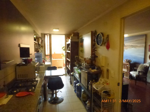 Amplio Depto 2d Y 2 B Mas Estac Y Bodega En Walker Martinez